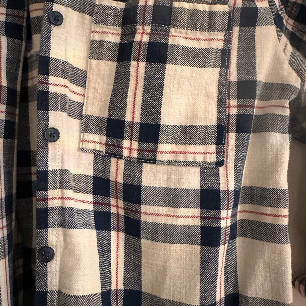 long button-up - Picture 2 of 6